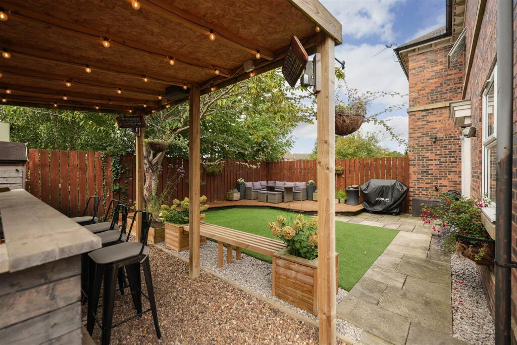 House in York - View 4