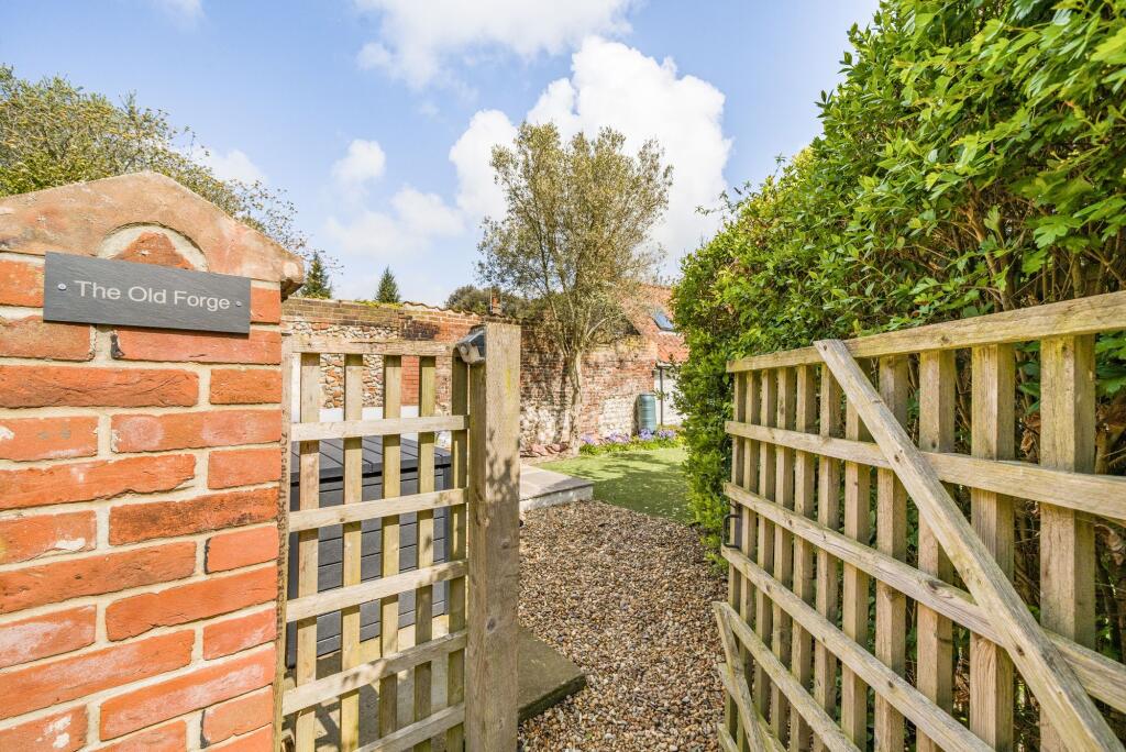 Main image of property: Delightful Georgian Cottage in Burnham Market
