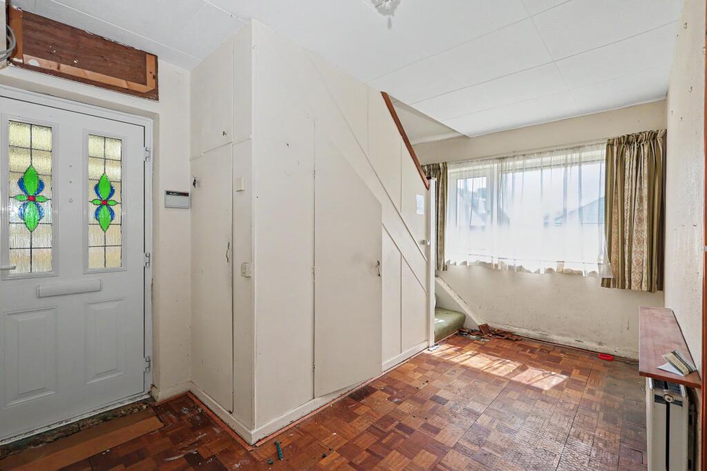 House in Whitstable, Mariner's View - More