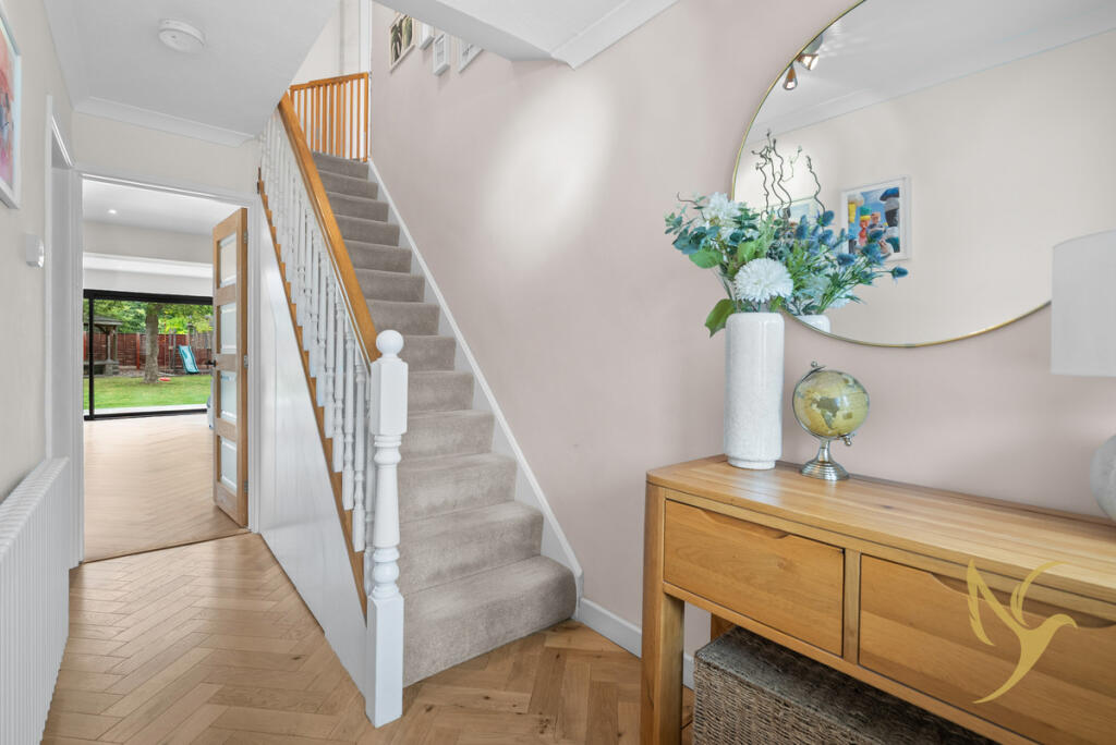 House in Tewkesbury, Mitton - More