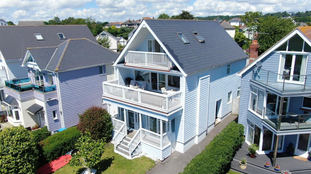 Main image of property: Whitecliff Road, Whitecliff