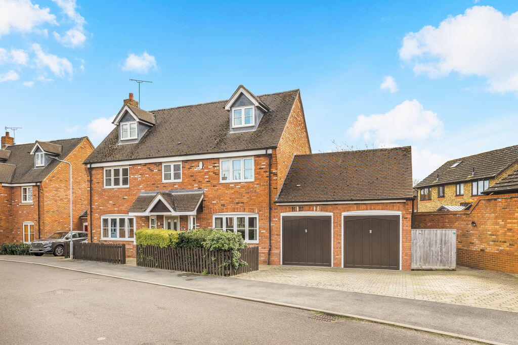 Main image of property: Slade Leas, Middleton Cheney