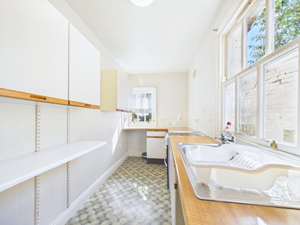 House in Peterborough, Millfield - View 2