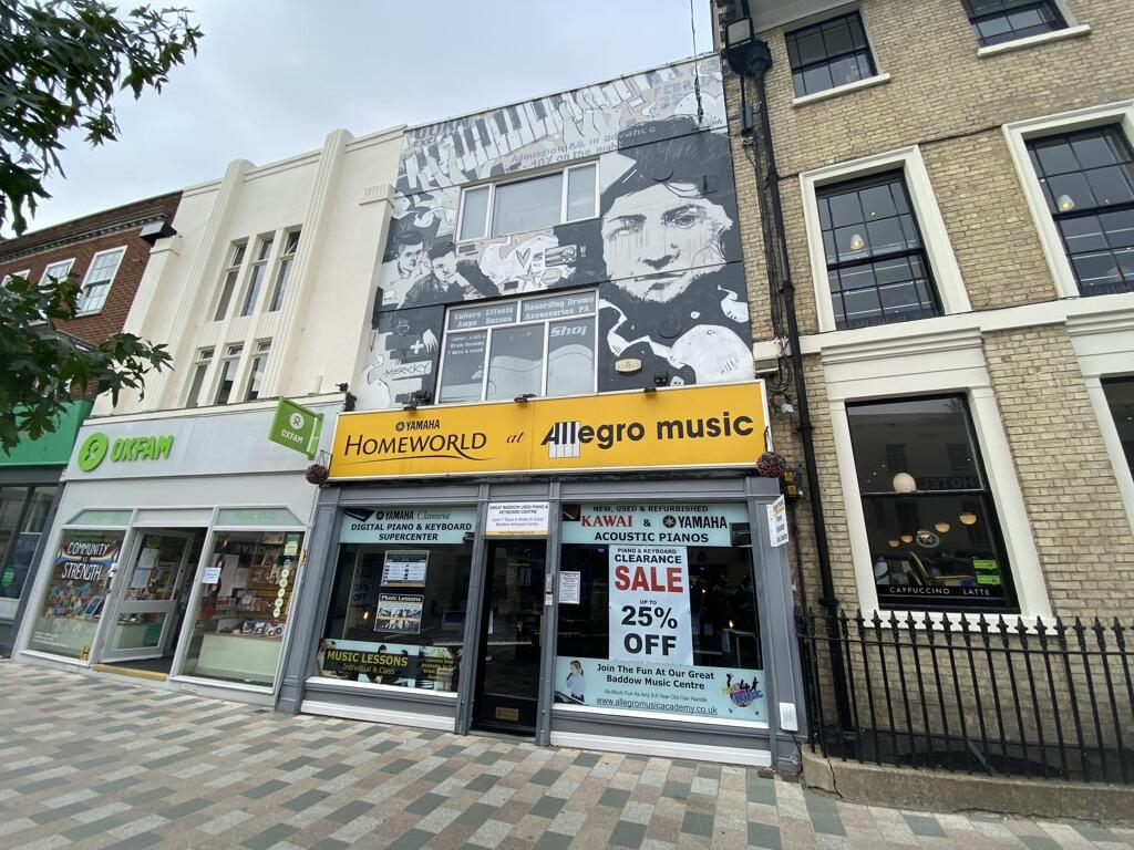 Main image of property: 95 High Street, Chelmsford, Essex, CM1 1DX