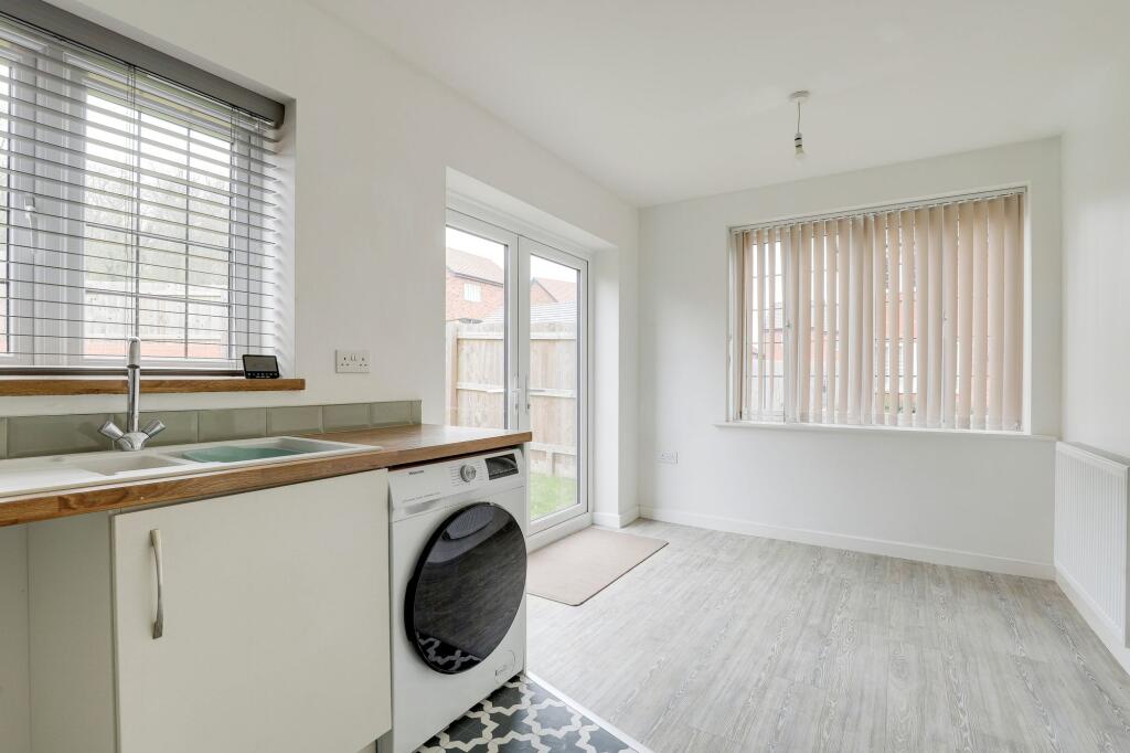 House in Rushcliffe, Edwalton Park, Sharphill - More