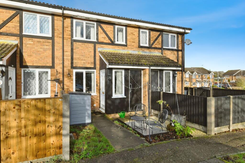 Main image of property: Shearwater Close, Stevenage, Hertfordshire, SG2