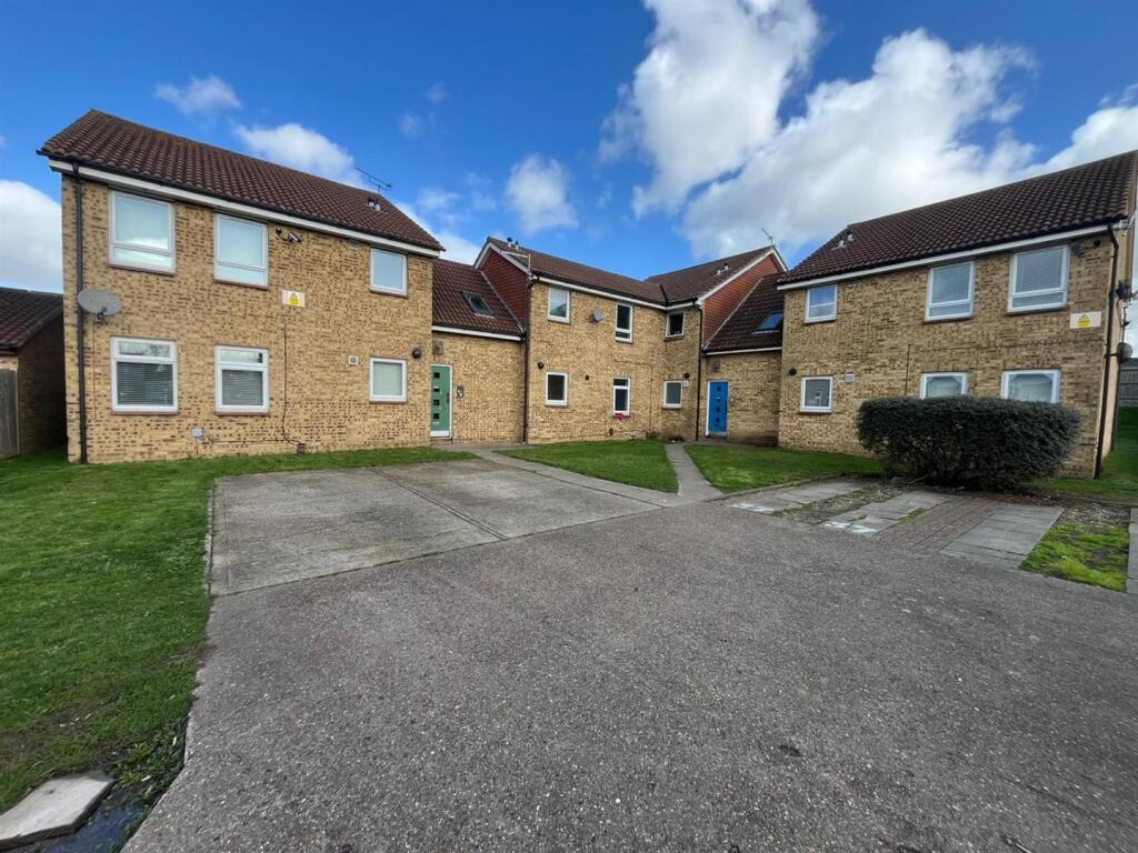 Main image of property: Whimbrel Close, Sittingbourne