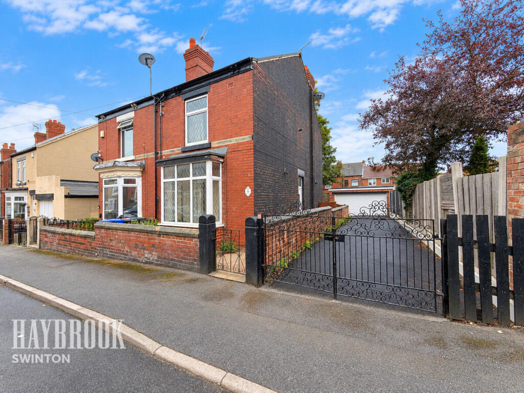 3-bed semi-detached on Argyle Street, Mexborough, £120,000
