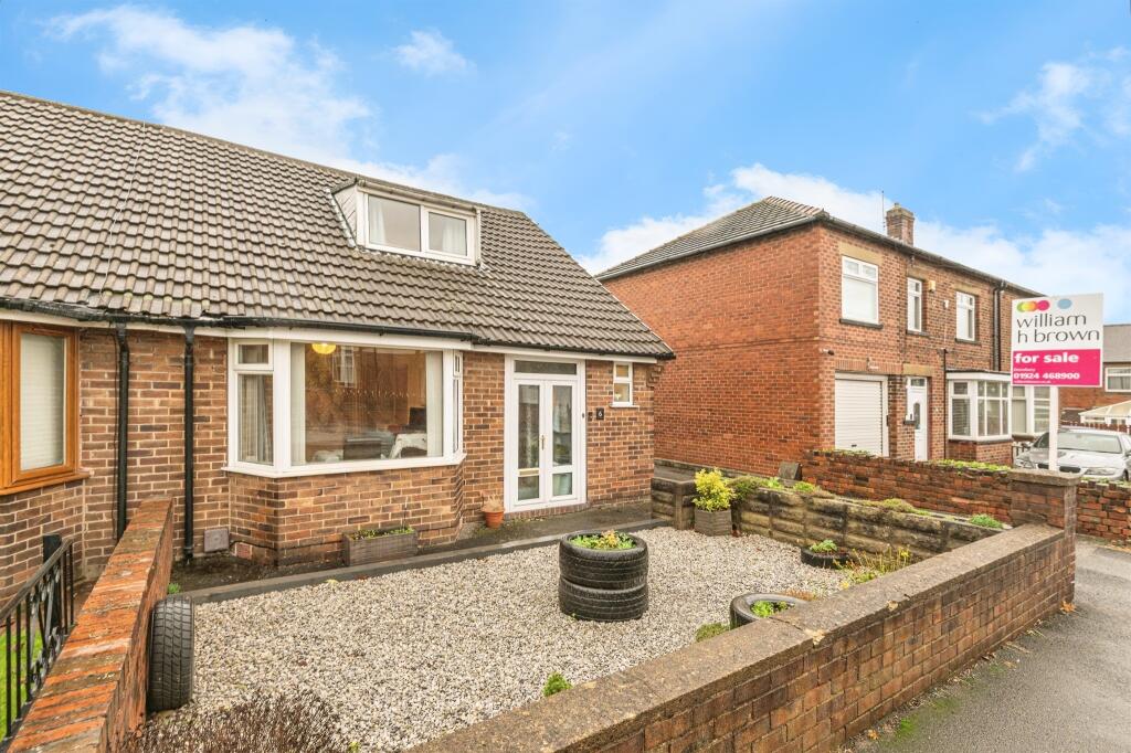 2-bed semi-detached on Rumble Road, DEWSBURY, £220,000