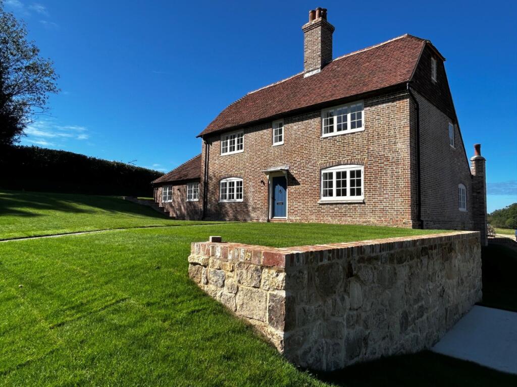 Main image of property: Little Bigknowle Farm, Bigknowle HIll, Broad Oak, Heathfield, East Sussex, TN21