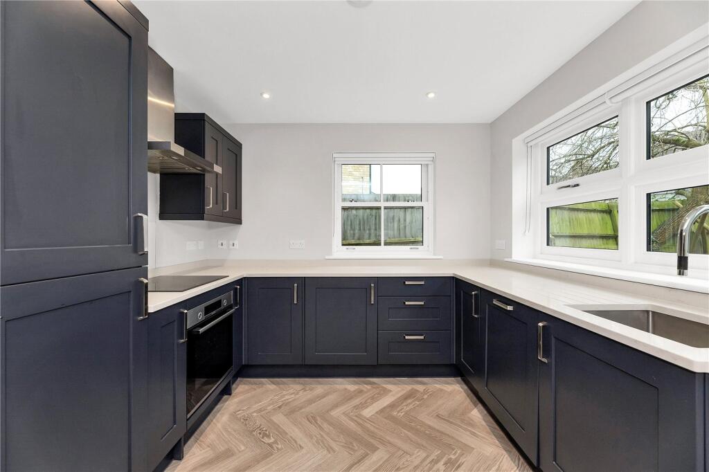 Alpha Road, Cambridge, Cambridgeshire image 5