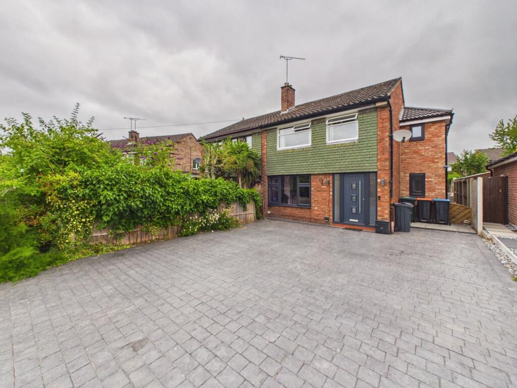 Main image of property: Queens Road, Vicars Cross, CH3