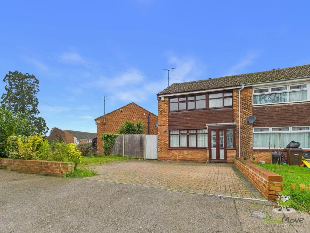 Main image of property: Larger than expected plot with ample parking - Lower Woodlands Road