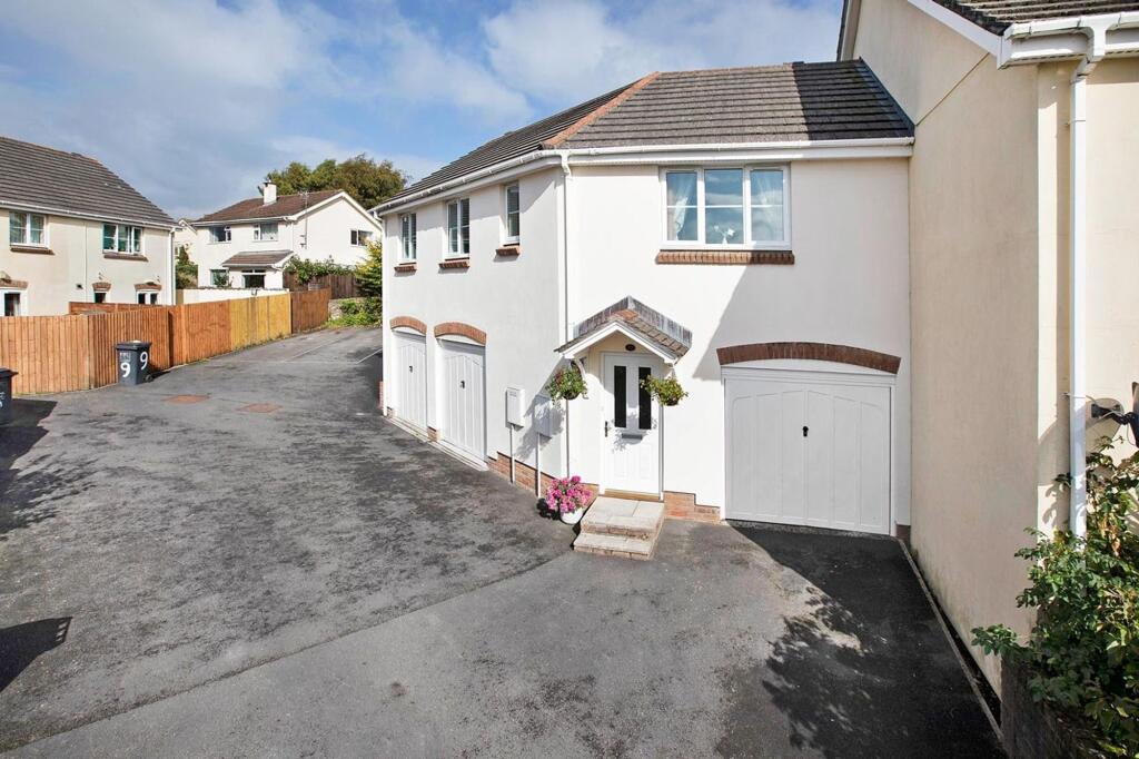 Main image of property: Knights Mead, Chudleigh Knighton, TQ13