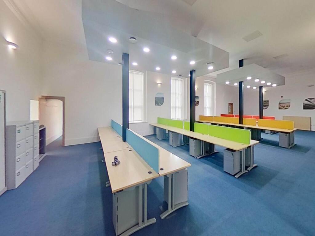 Main image of property: Unit 5, Kings Chmabers, 8 High Street,