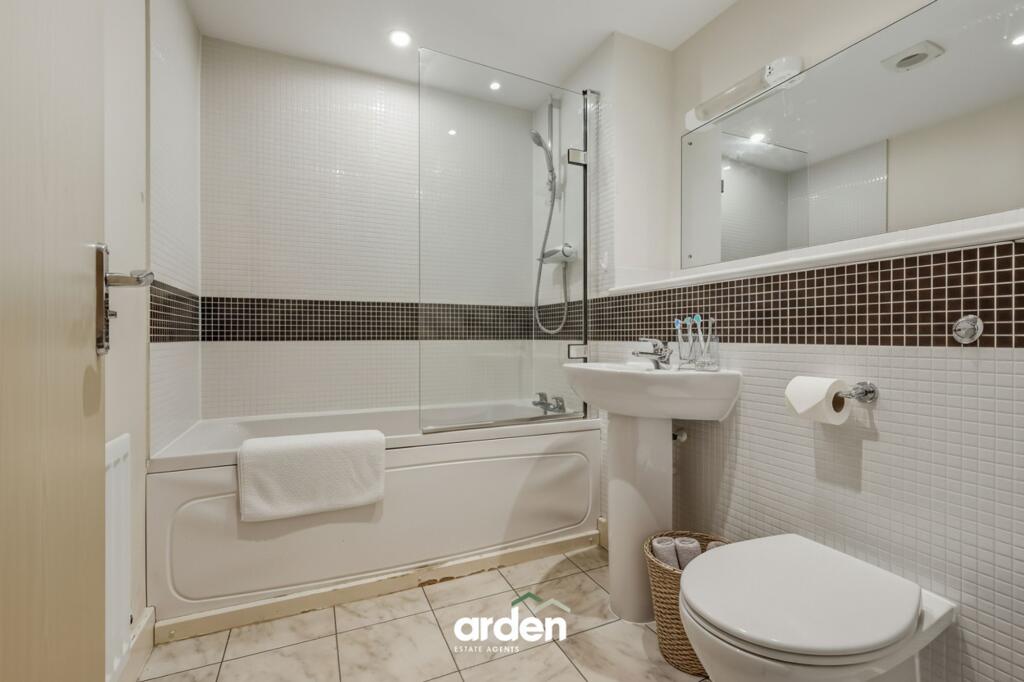 Basin Road, Worcester, WR5 - More