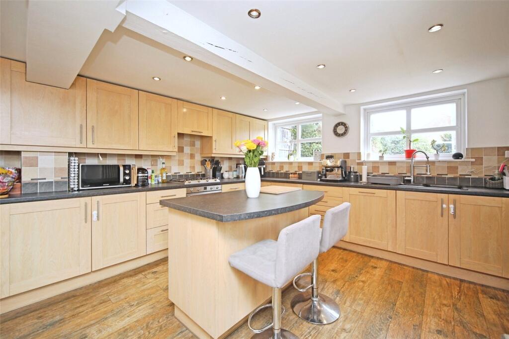 House in Bromsgrove, Lowes Hill - View 3