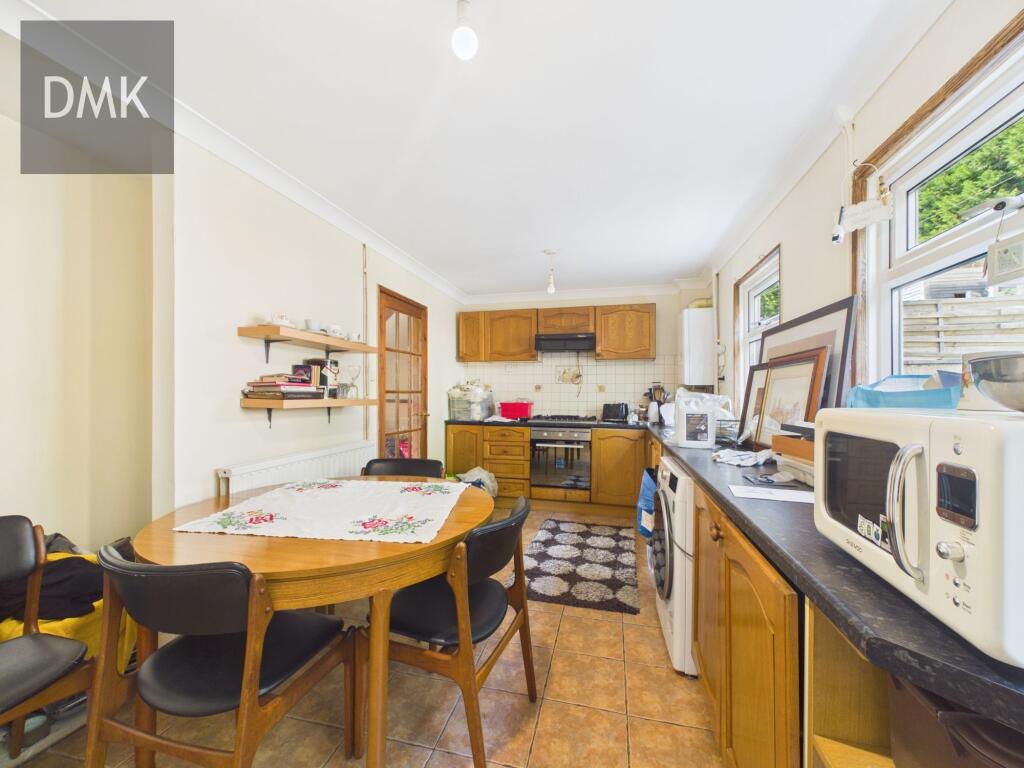 House in Cardiff, Maesteg - View 4