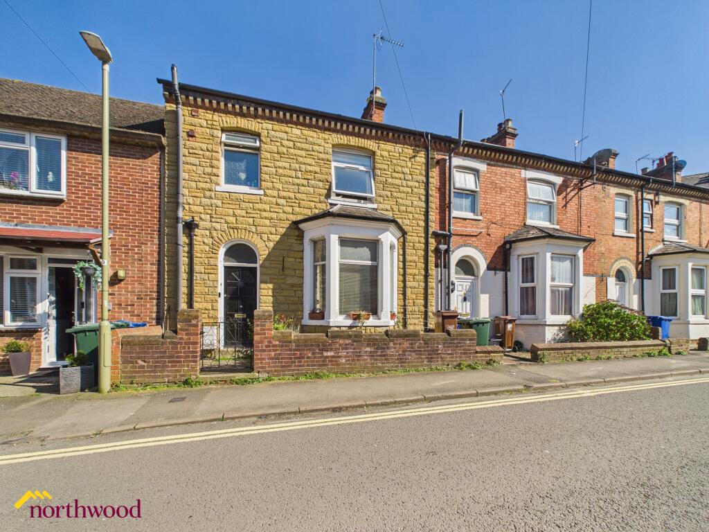 Main image of property: Albert Street, Banbury, OX16