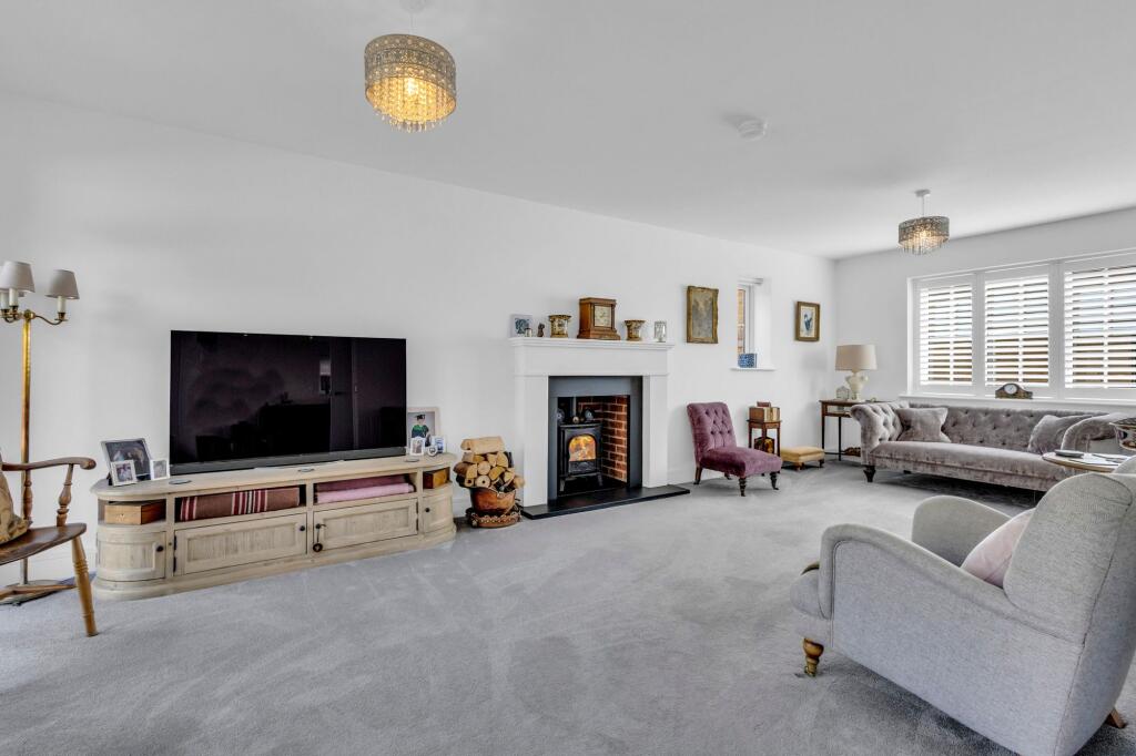 House in Ashford, Smarden - More