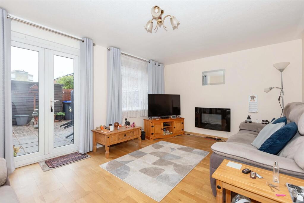 House in Worthing, West Sussex - View 5