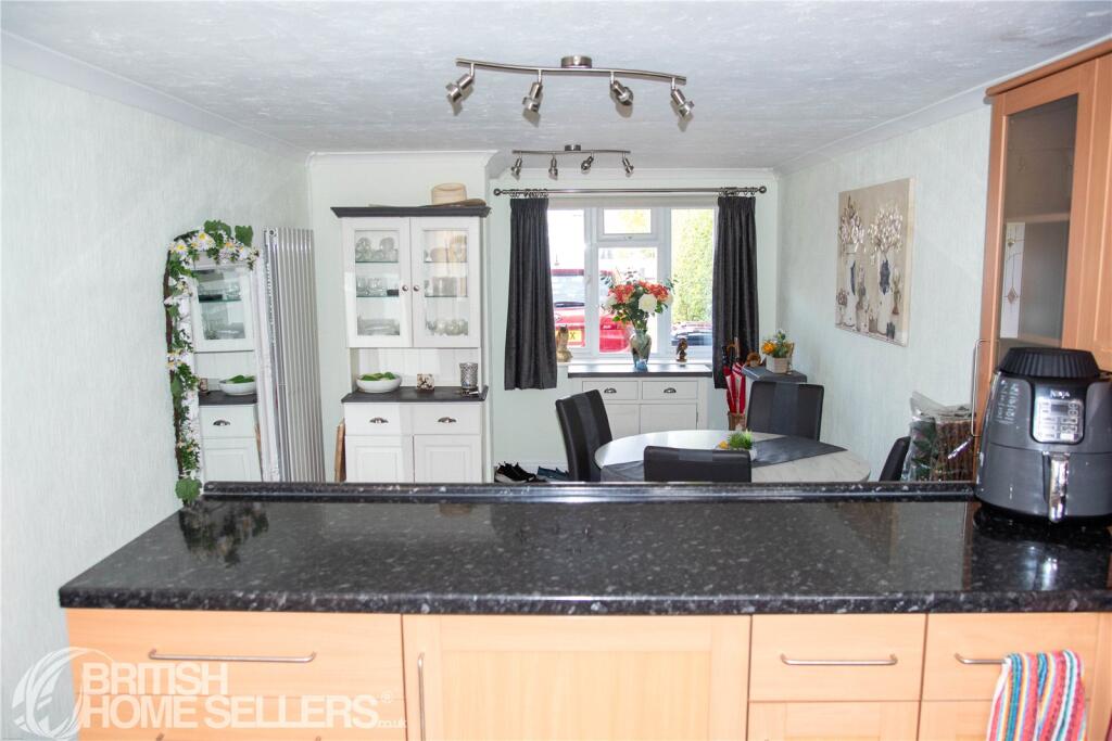 House in Chichester, East Wittering - View 3