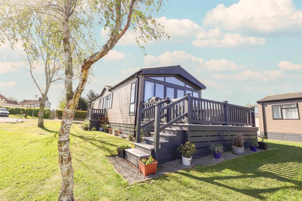 Main image of property: Hollin Barn Lodge Park, Sutton Road, Thirsk