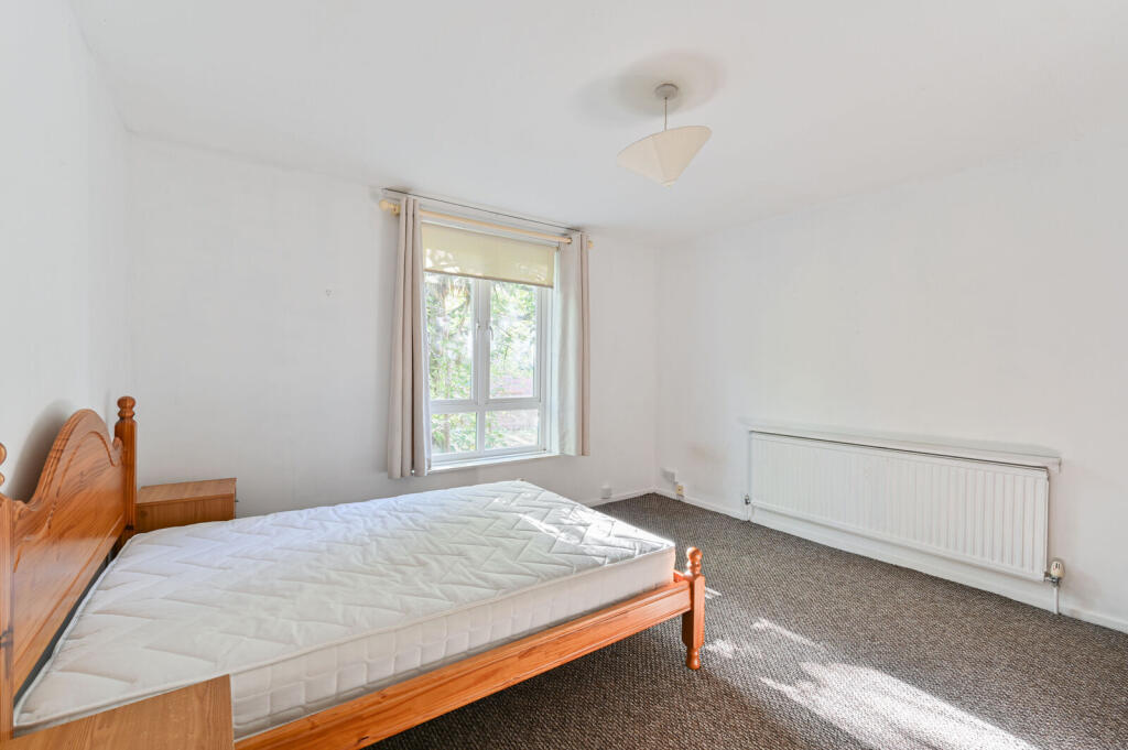 House in London - View 4