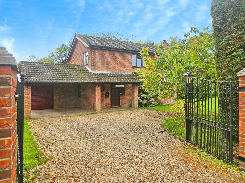 4-bed detached on School Lane, Spooner Row, Wymondham, Norfolk, NR18, £495,000
