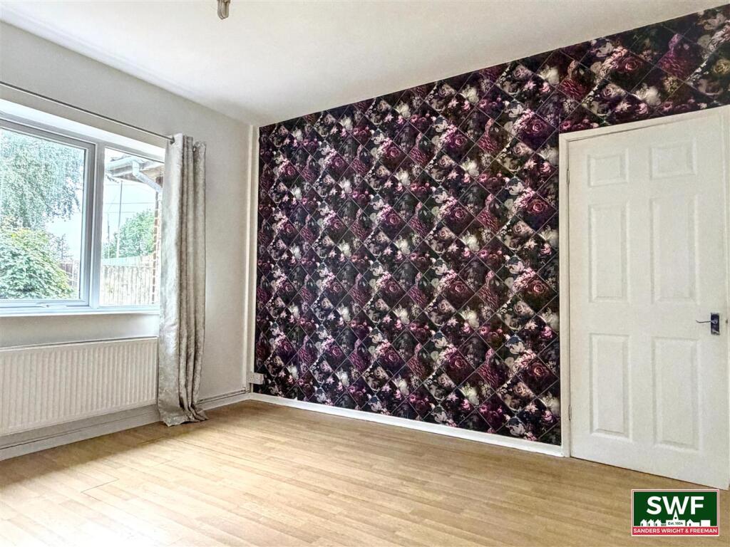 Bilston Road, Willenhall photo 4