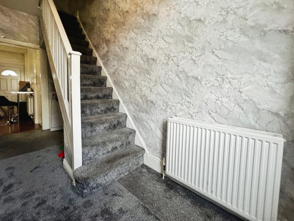 House in Bradford - View 2