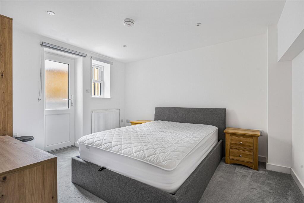 Apartment in Oxford - View 4