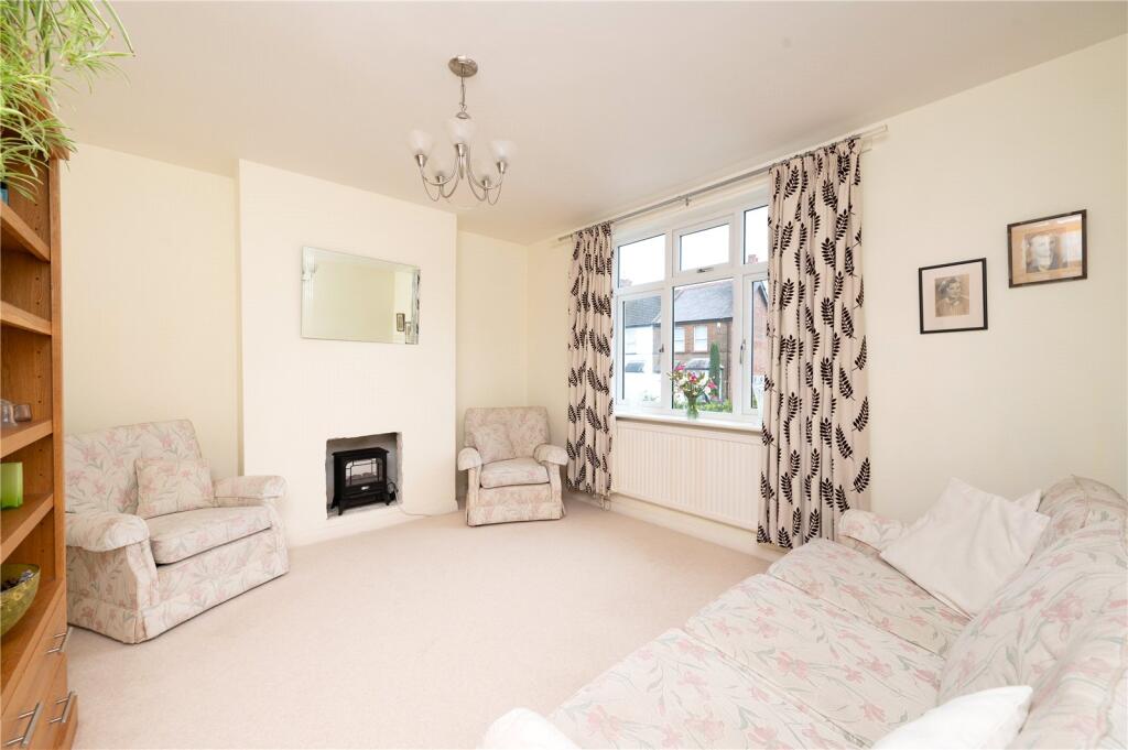 House in St Albans, The Camp - View 2