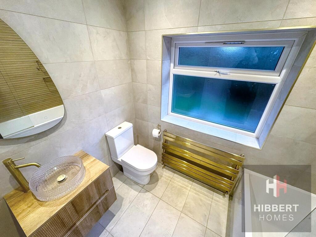 House in Stockport - View 4