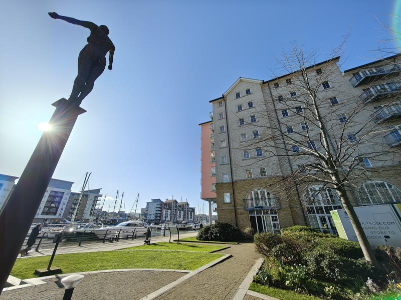 Main image of property: Centre Quay - Portishead Marina