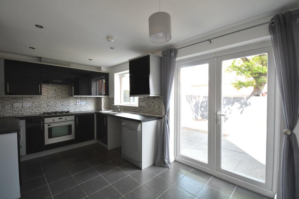 Consort Road, South Wootton, King's Lynn, PE30 photo 3