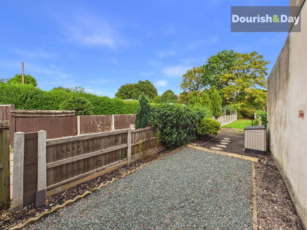House in Stoke-on-Trent - View 4