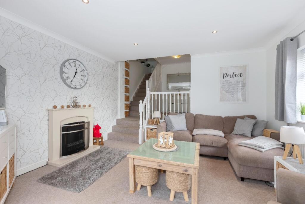 Alandale Road, Sompting, Lancing photo 4