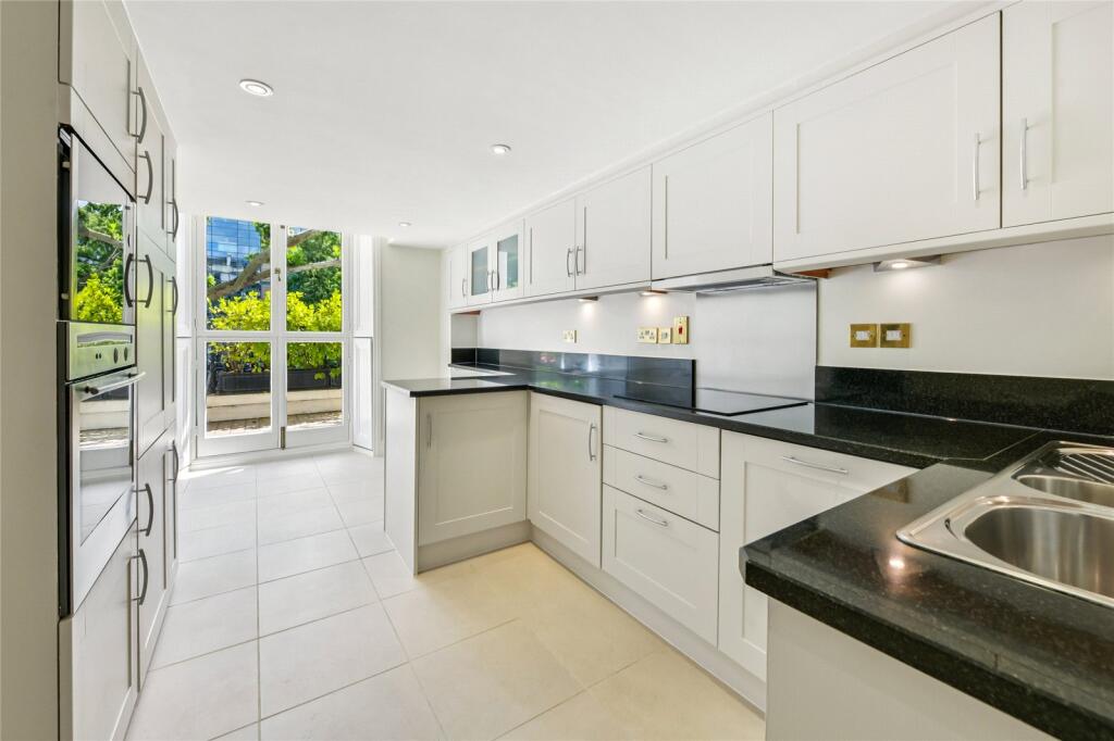 Apartment in London, Royal Borough of Kensington and Chelsea - View 3