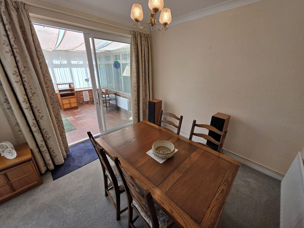 Apartment in Crewe - More