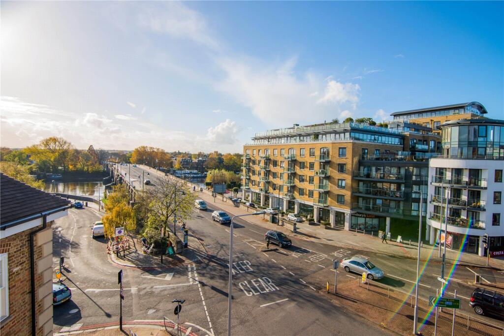 Main image of property: Kew Bridge Road, Brentford, London, UK, TW8