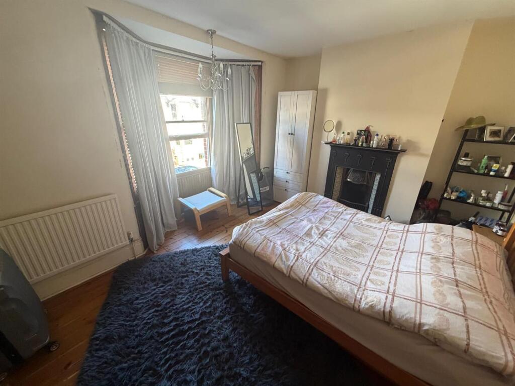 House in Hove, Aldrington - More