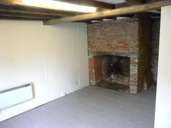 Suite 4.JPG