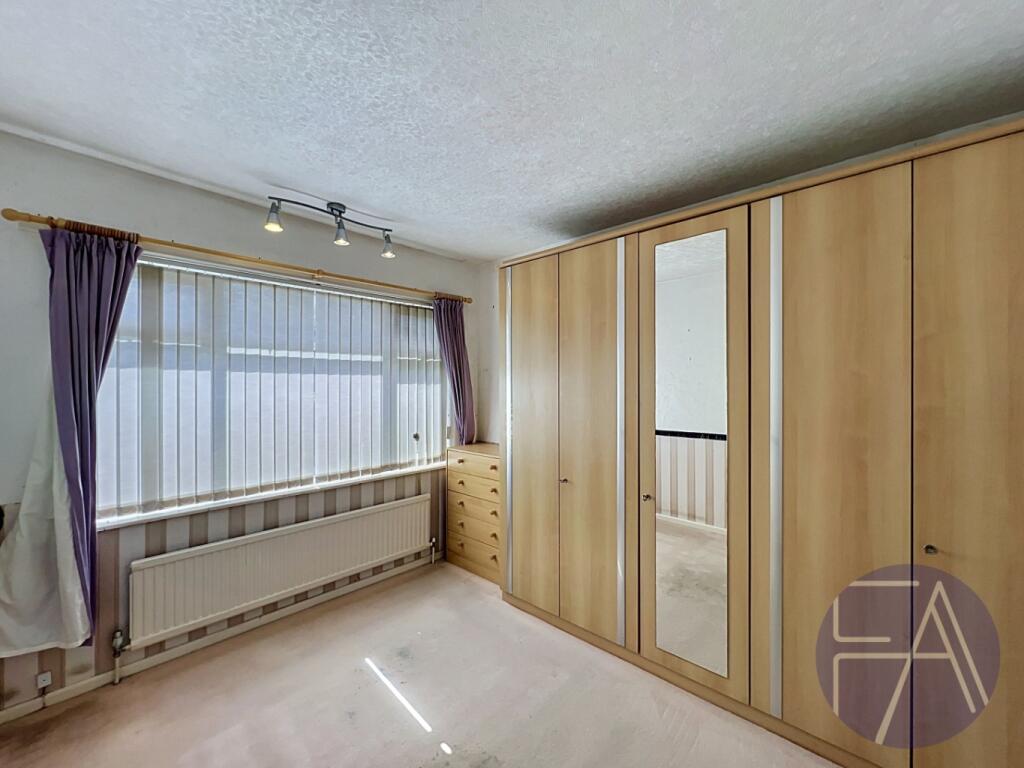 House in Sefton, Crossens - More