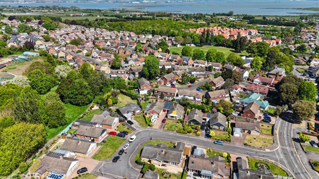 Main image of property: Cozenton Close, Rainham