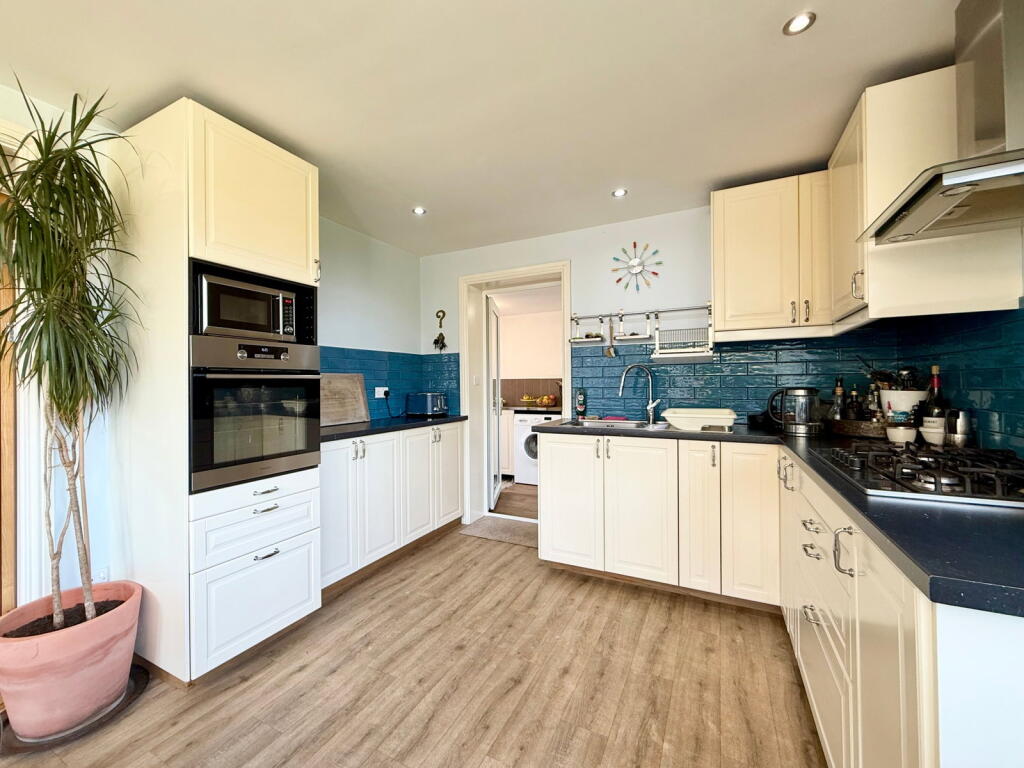 House in Leeds - View 4