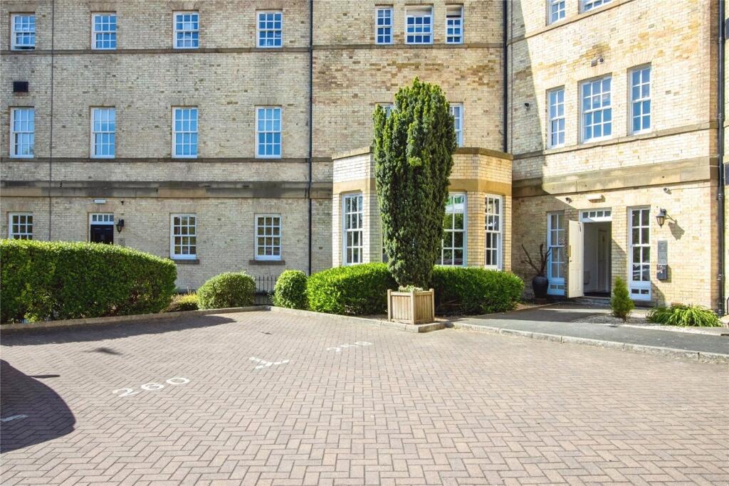 Main image of property: Tuke Grove, Wakefield, West Yorkshire, WF1