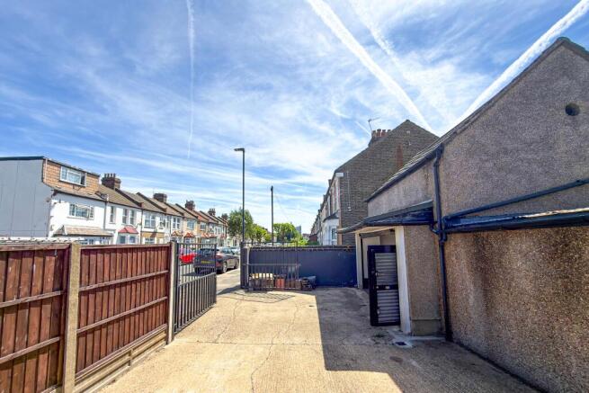 Rear of 105 High Street, Enfield, EN3 4EE