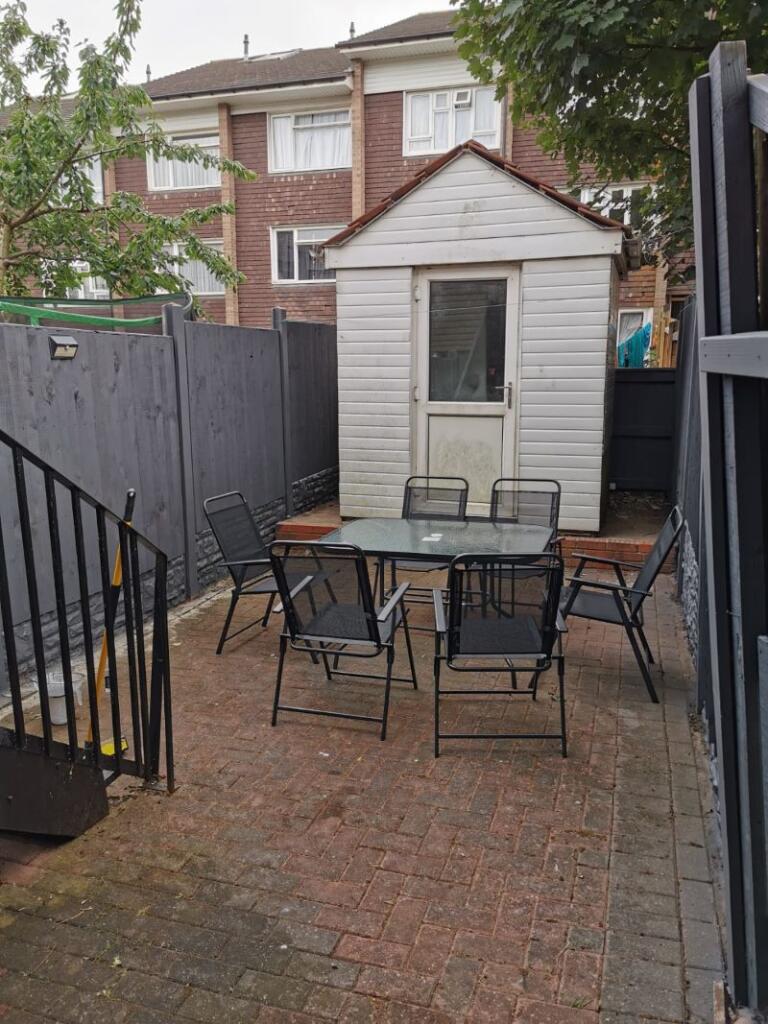 Additional image 19 of 25 Rosedale Avenue, Smethwick, West Midlands, B66 3JB