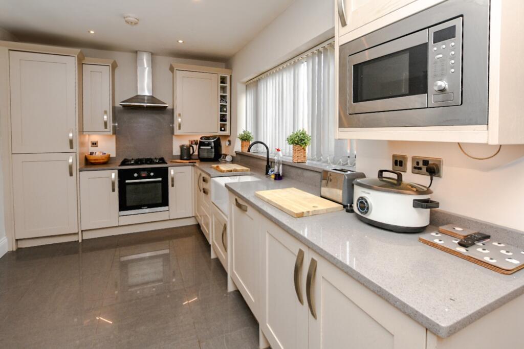West Avenue, Rudheath photo 2